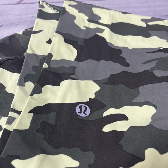 lululemon Fast & Free HR Tight 25” Camo Size 14 - Picture 6 of 7